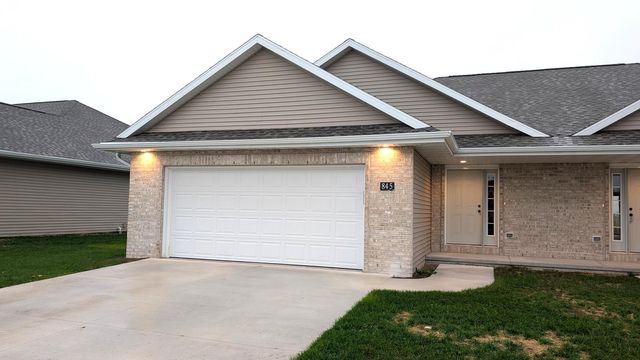 $382,900 | 845 Killarny Trail | De Pere