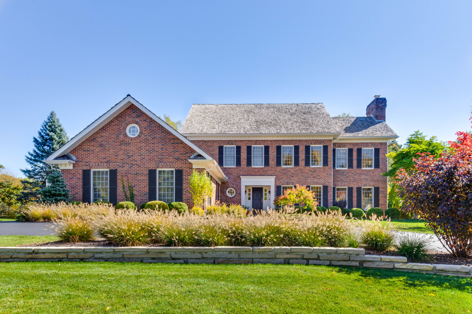 1345 Lake Rd - Lake Forest, IL 