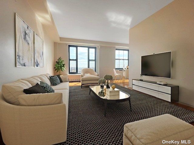 $750,000 | 365 Clinton Avenue, Unit 12A | Clinton Hill