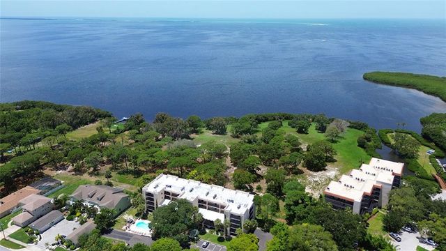 $189,900 | 407 Tarpon Point, Unit 407 | Tarpon Springs