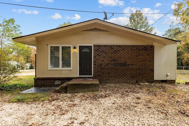 $1,000 | 609 West Killiegrey Street | Lillington