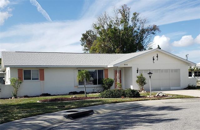 $369,500 | 806 Hickory Lane | Braden River East