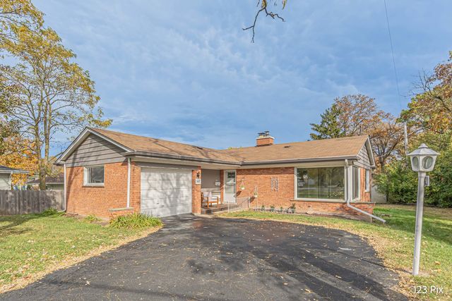 $399,000 | 837 Waukegan Road | Northbrook