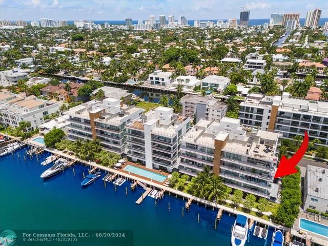 $3,295,000 | 21 Isle Of Venice Drive, Unit 401 | Hendricks and Venice Isles