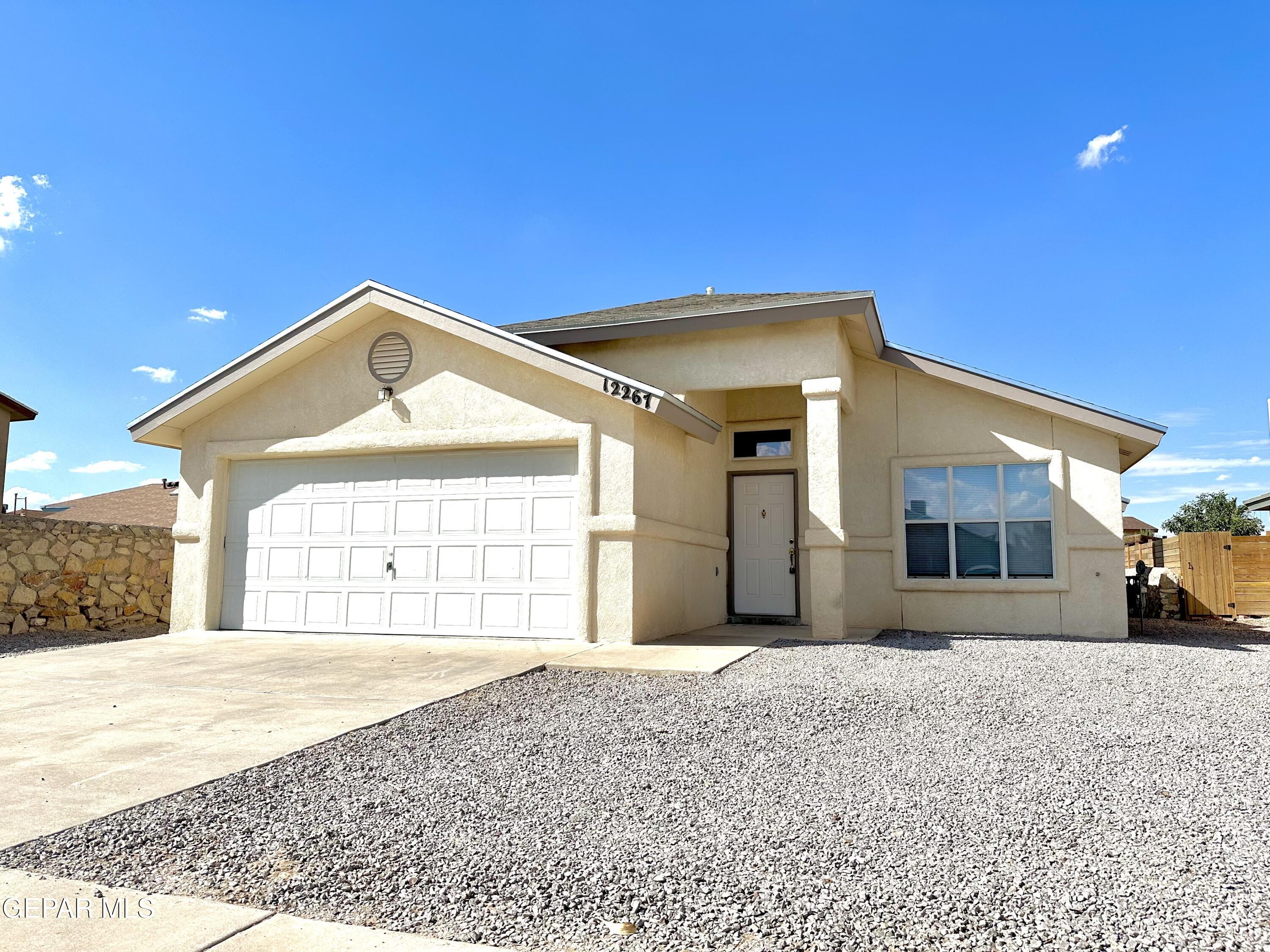 12267TierraFina-Ext Front (Main)