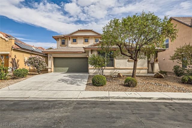 $2,995 | 5704 Mammoth Mountain Street | Shadows