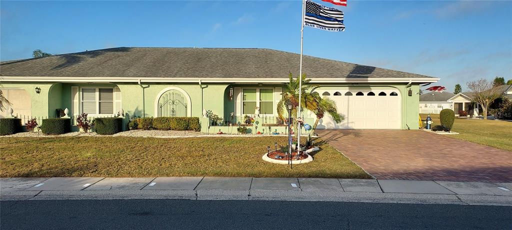 a view of a house with entertaining space