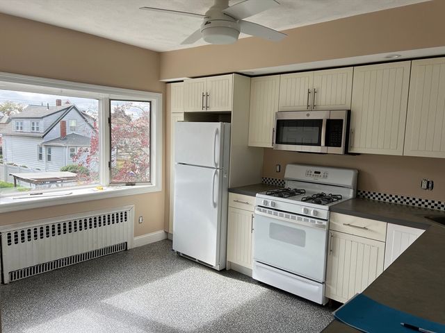 $2,700 | 51 Atlantic Street, Unit 1 | Downtown Winthrop