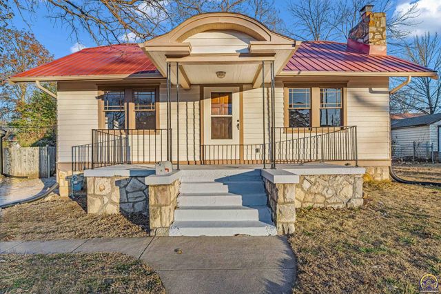 $125,900 | 714 Southwest MacVicar Avenue | Central Topeka