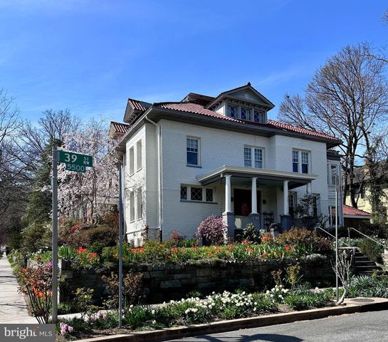 $1,700,000 | 5500 39th Street Northwest | Chevy Chase DC