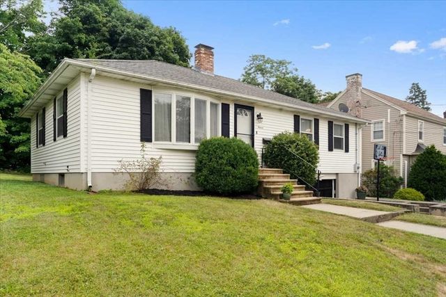 $379,900 | 11 Dellwood Road | Worcester West Side