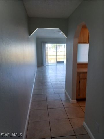 $1,500 | 913 Gleason Parkway, Unit 5 | Cape Coral