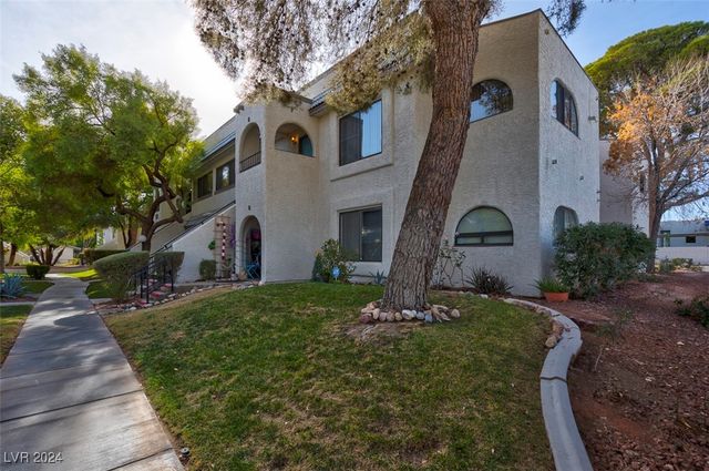 $238,888 | 1402 Santa Margarita Street, Unit H | Canyon Gate