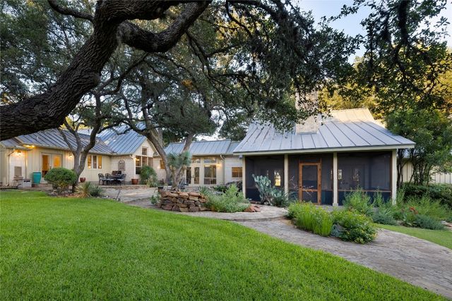 $2,590,000 | 122 Woodland Ranch Road