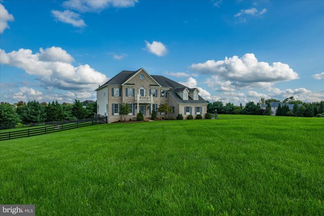 $1,300,000 | 37957 Piggott Bottom Road