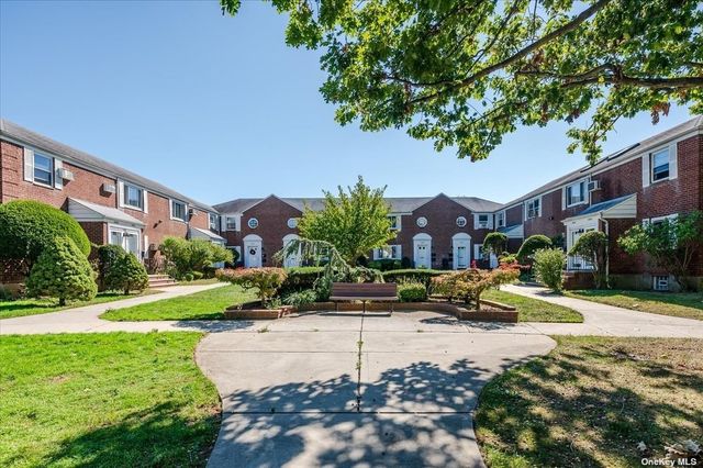 $360,000 | 260-32 Langston Avenue, Unit A | Glen Oaks