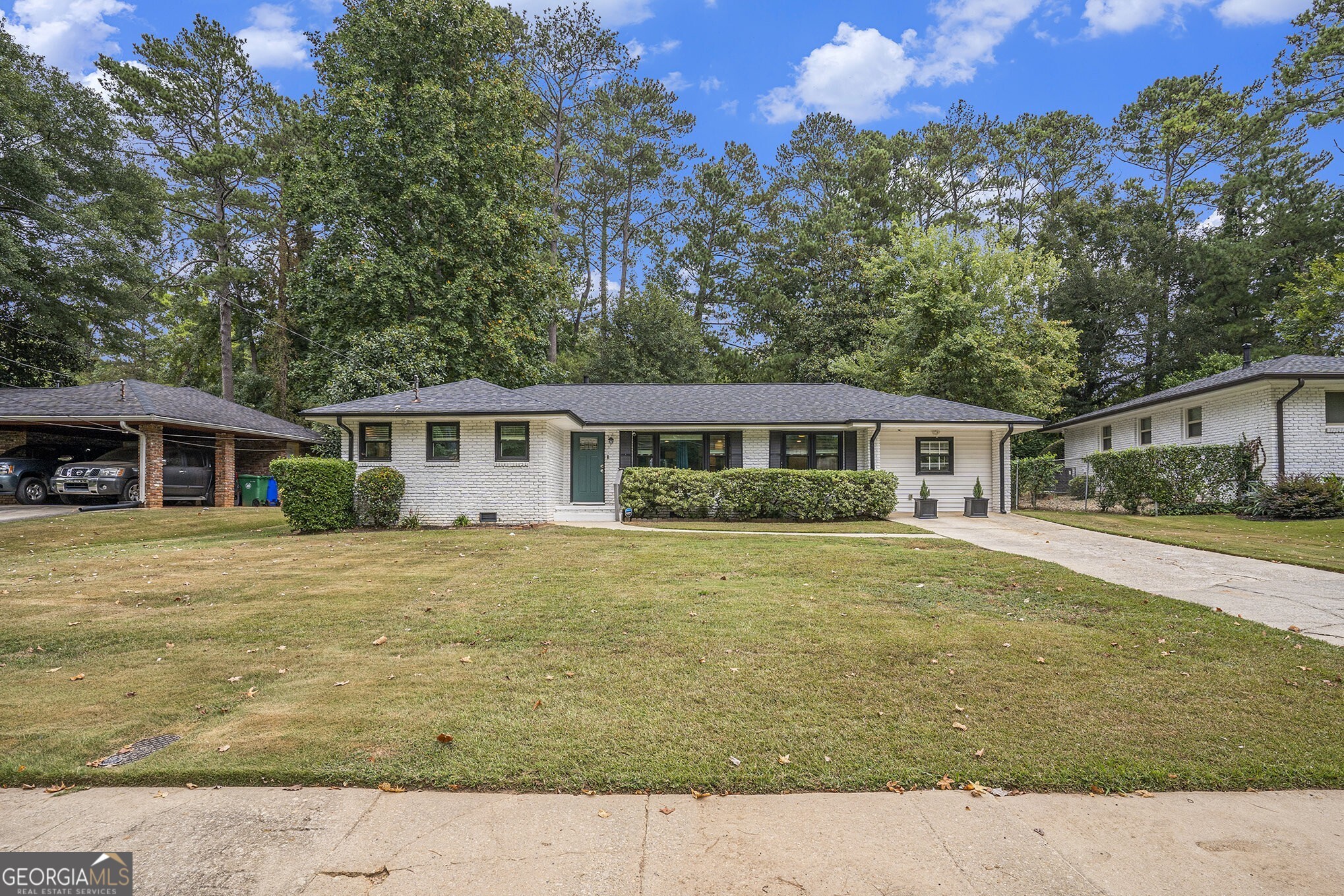 Stunning Brick Ranch In Decatur!