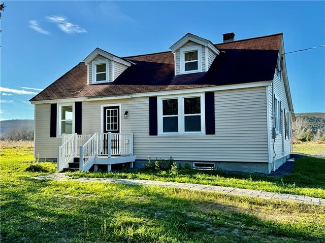 $249,900 | 369 County Highway | Milford Town