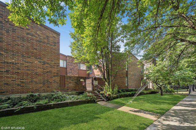 $350,000 | 1801 West Touhy Avenue, Unit H | East Rogers Park