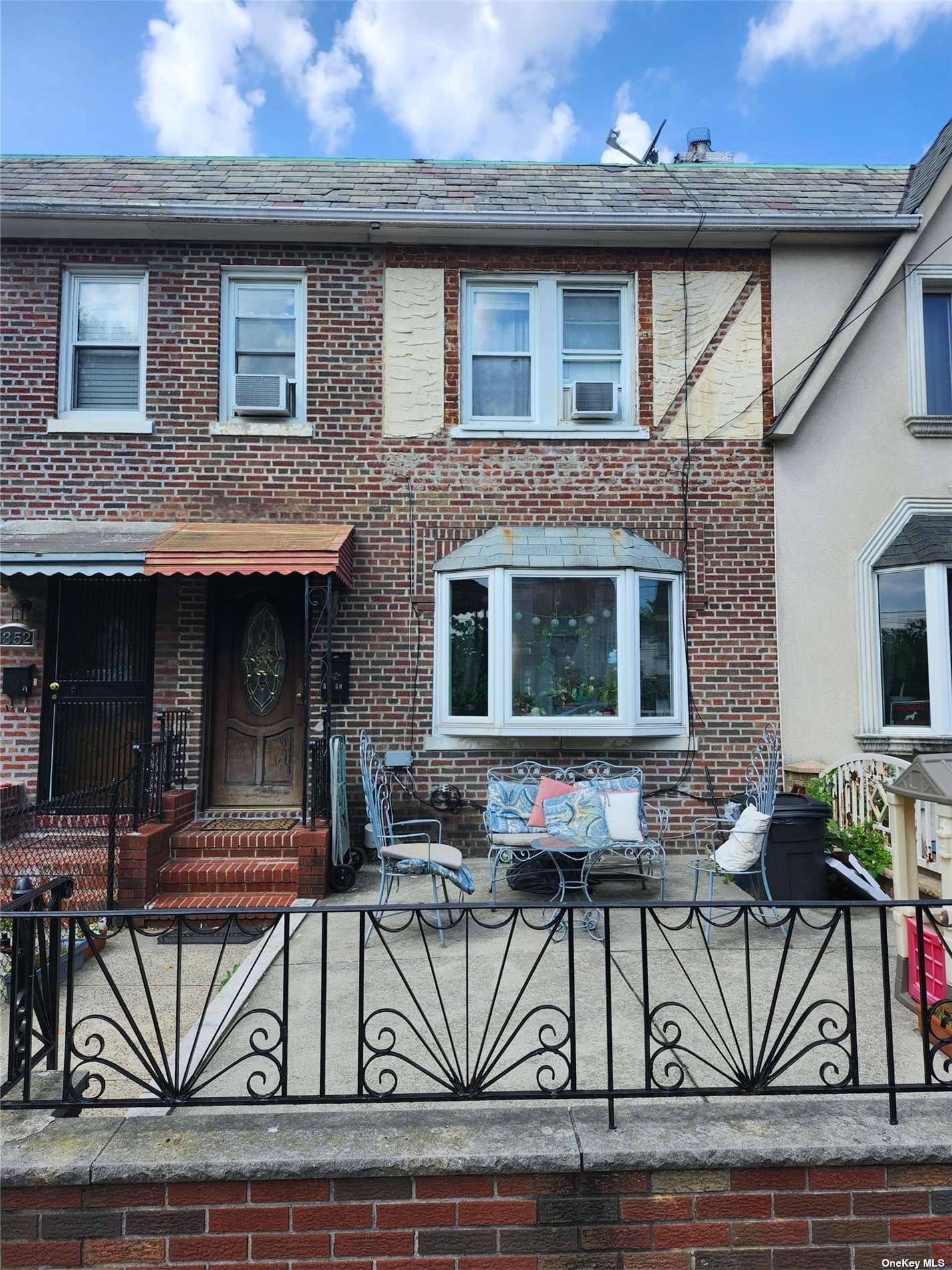 a view of house with outdoor space