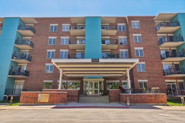 $274,900 | 9355 Irving Park Road, Unit 419 | Grace Park Condominiums