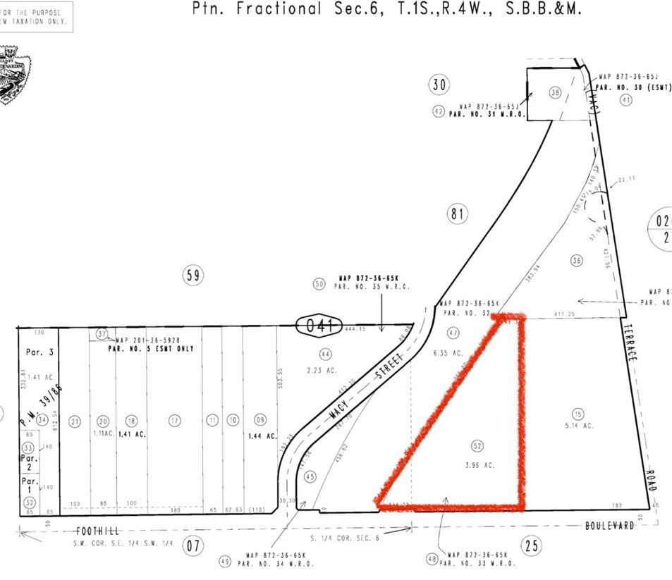 4 acres of flat land ready to build!