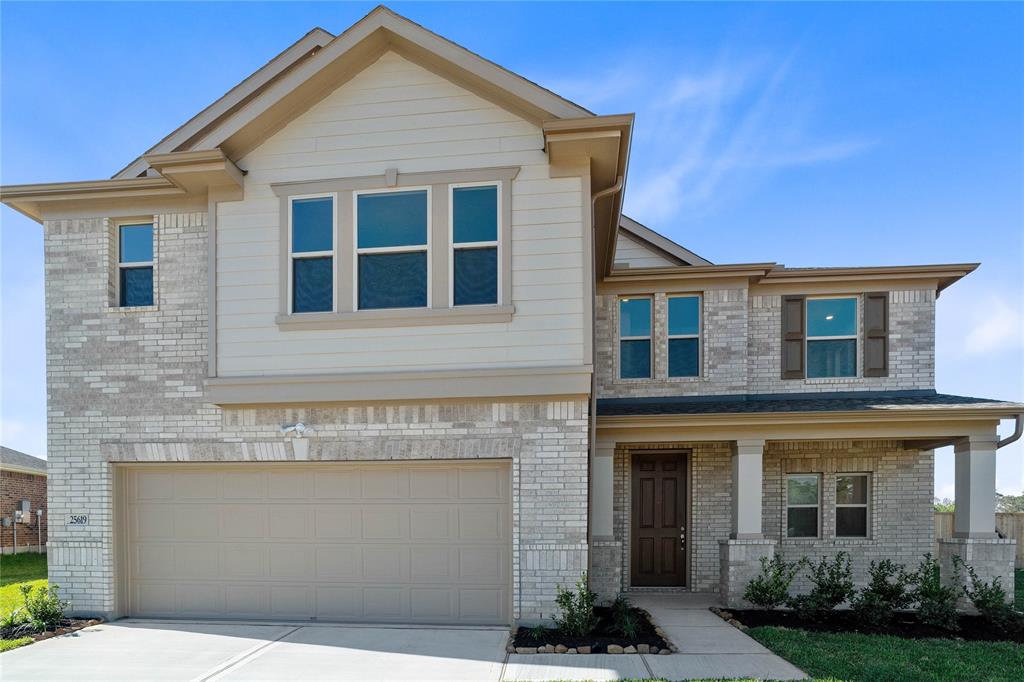 Welcome home to 25619 Terrain Mount Drive located in Breckenridge Forest and zoned to Spring ISD!