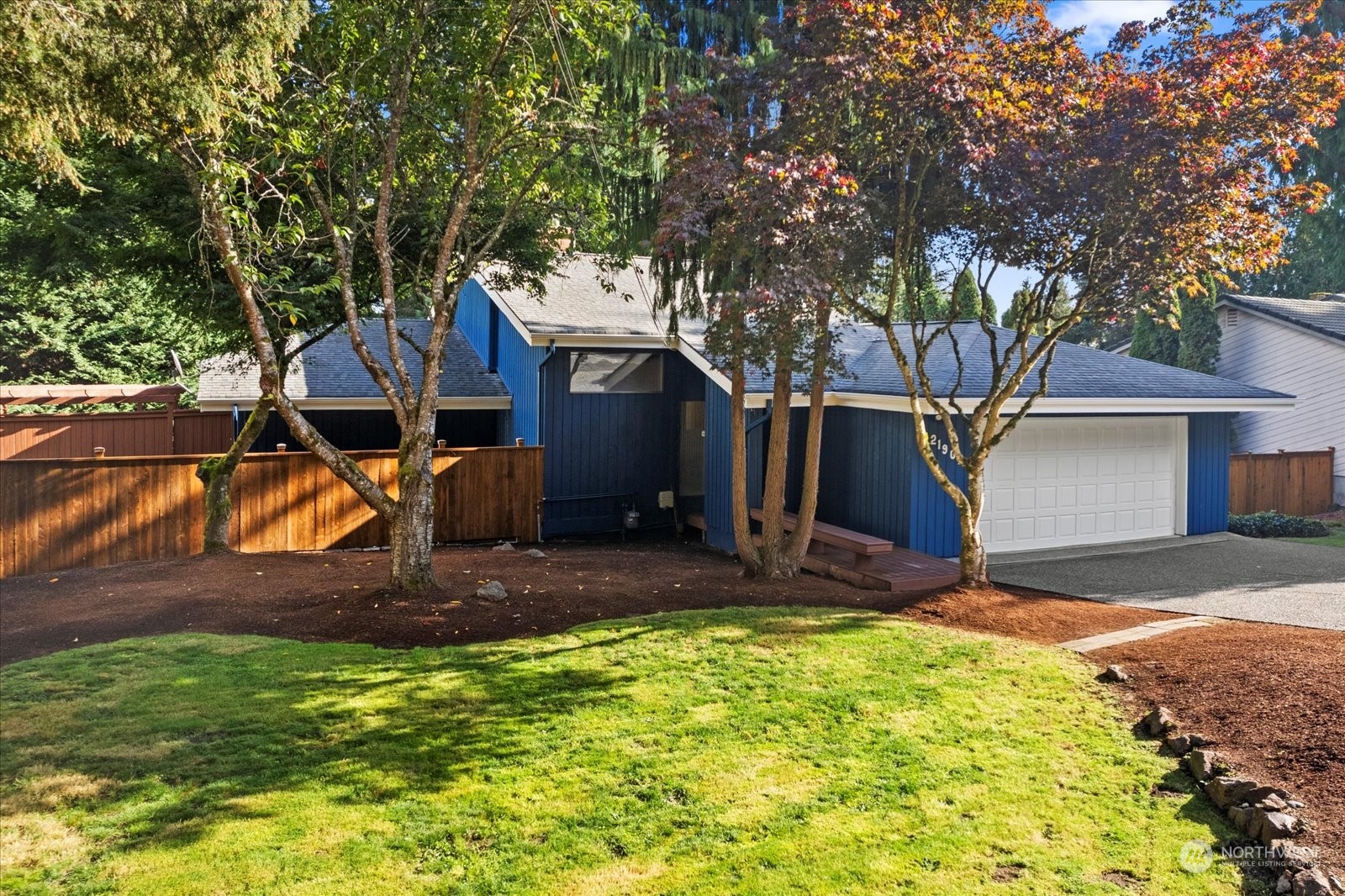 a view of outdoor space yard and patio