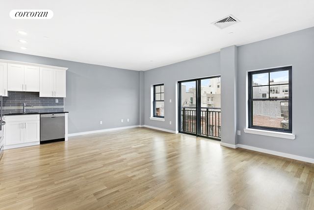 $4,300 | 460 Grand Street, Unit 4A | Williamsburg