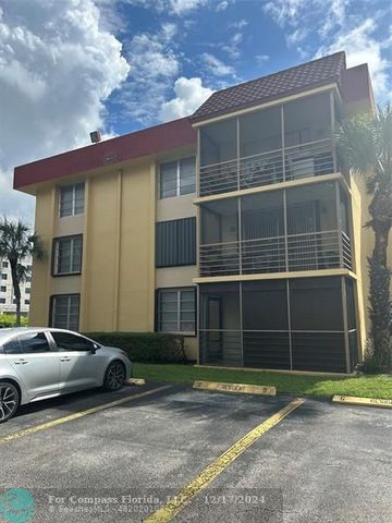 $220,000 | 3253 Foxcroft Road, Unit G305 | Miramar