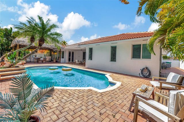 $1,300,000 | 14241 Southwest 30th Street | Tamiami