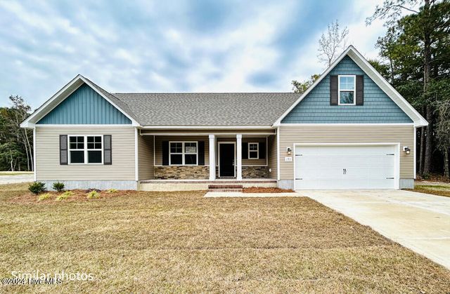 $361,900 | 191 Vista Cay Drive | Swansboro Township - Onslow County