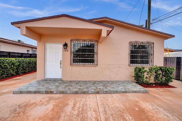 $595,000 | 580 West 16th Street | Hialeah