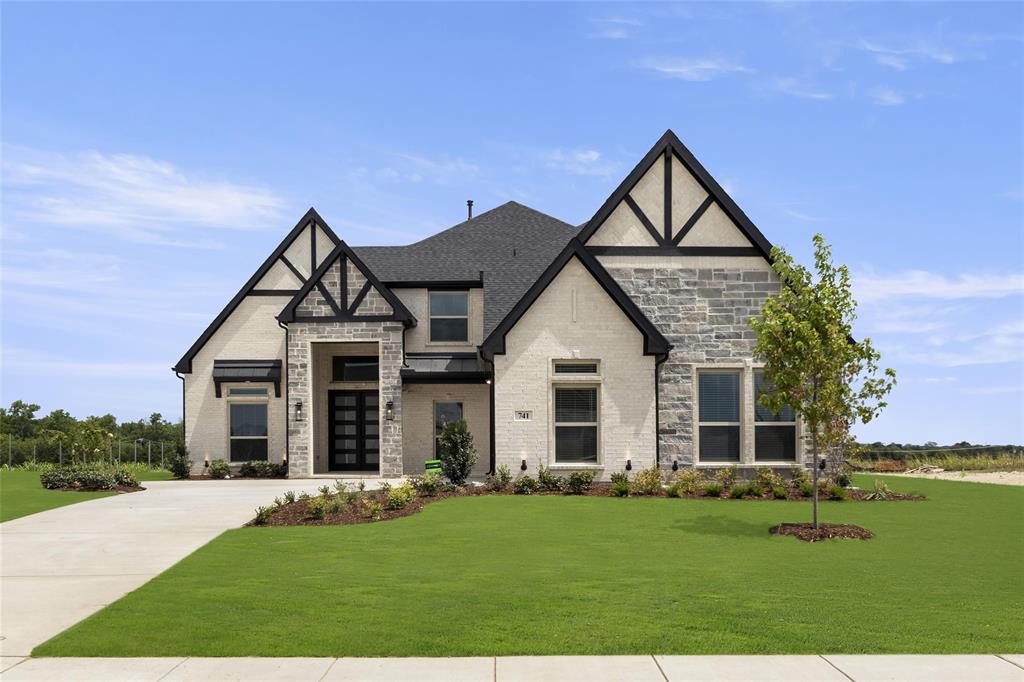 front view of house with a yard