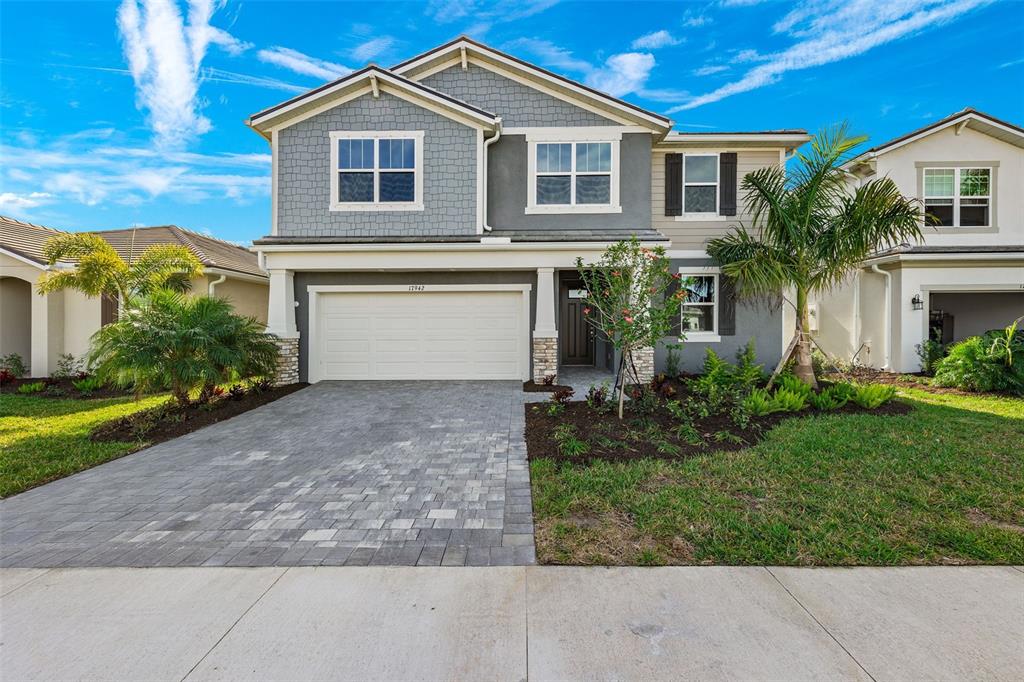 17942 Grand Prosperity Drive, Venice, FL 34293 | Compass