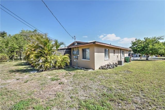 $379,000 | 3632 Southeast 10th Avenue | Bimini Basin