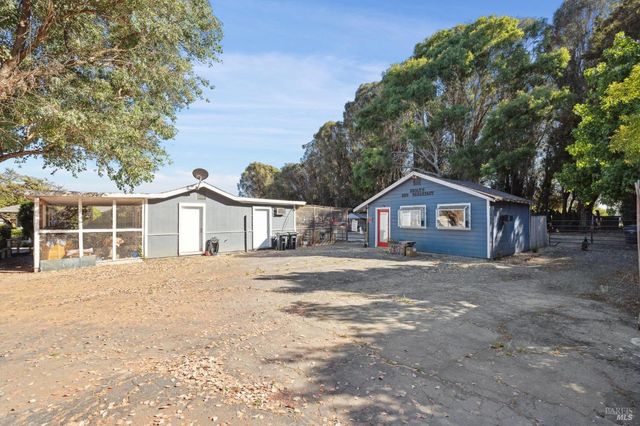 $1,875,000 | 1199 Cuttings Wharf Road