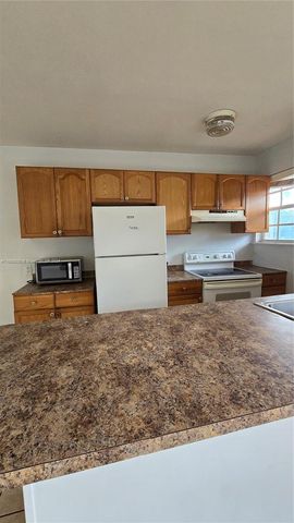 $155,900 | 14230 Northwest 22nd Avenue, Unit 3 | Opa-Locka