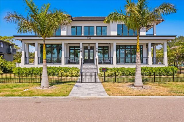 $7,900,000 | 2926 Coffee Pot Boulevard Northeast | Historic Old Northeast