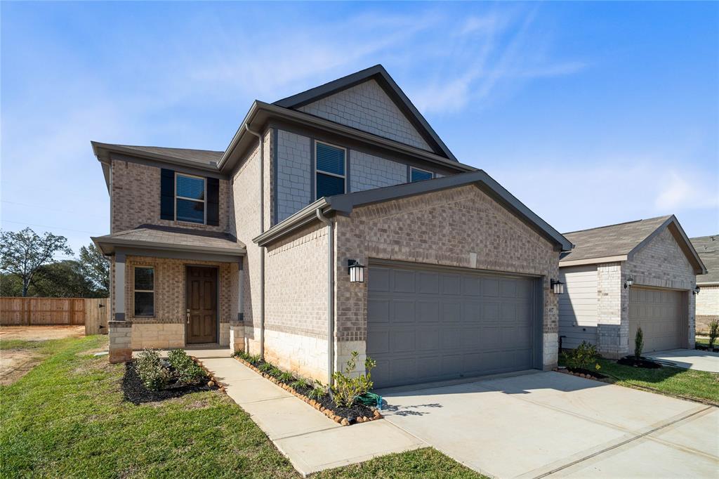 Welcome home to 4817 Salerno Lane located in Sagecrest Trails and zoned to Willis ISD!