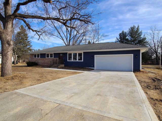 $269,900 | 108 Don Street | Pardeeville