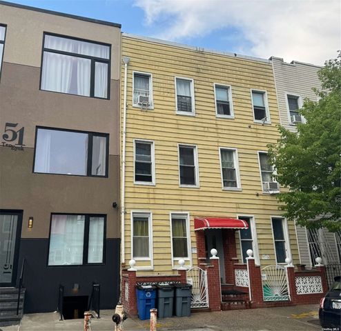 $2,700,000 | 53 Ten Eyck Street, Unit 6 | Williamsburg