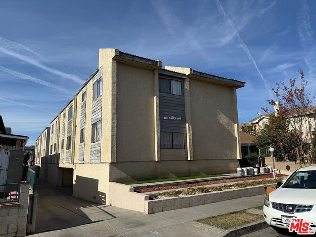 $345,450 | 425 North Moore Avenue, Unit A | Monterey Park