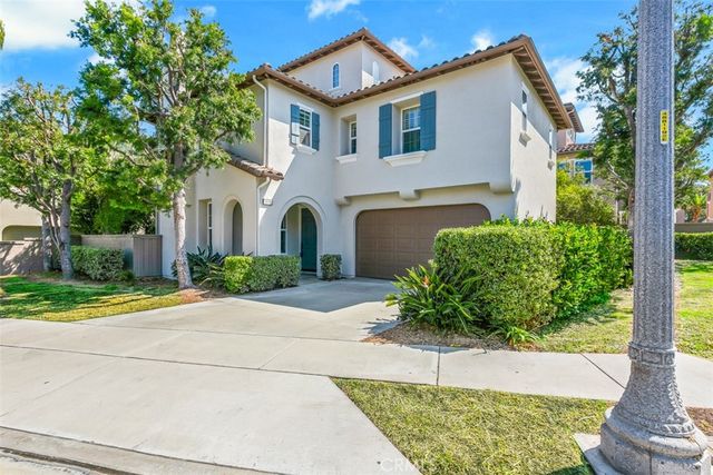 $1,665,000 | 18790 Sinclair Lane | West Huntington Beach