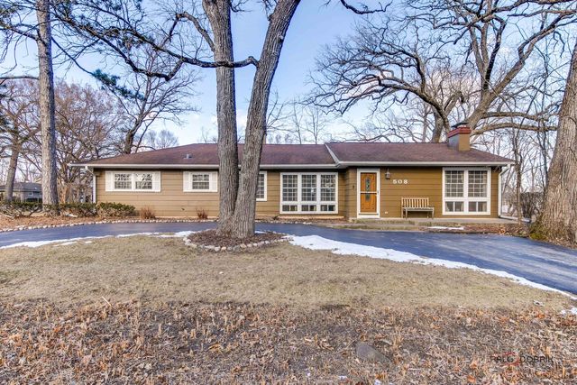 $399,000 | 508 Creekwood Drive | Palatine