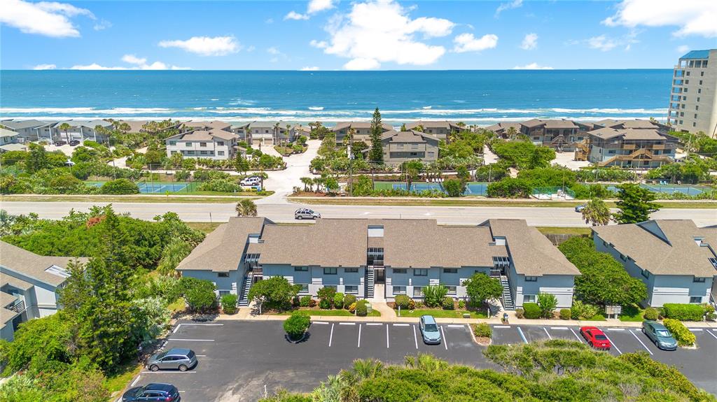 Condo within walking distance to the beach