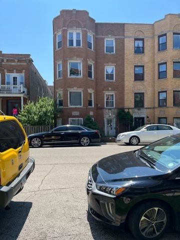 $960,000 | 2661 West Medill Avenue | Logan Square