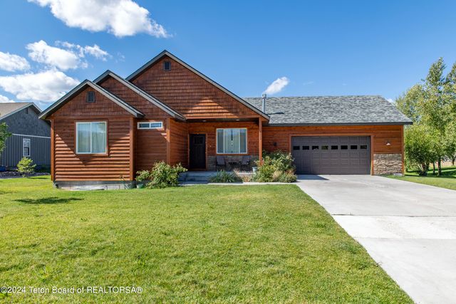 $899,000 | 8234 Cutthroat Lane | Brookside Hollow