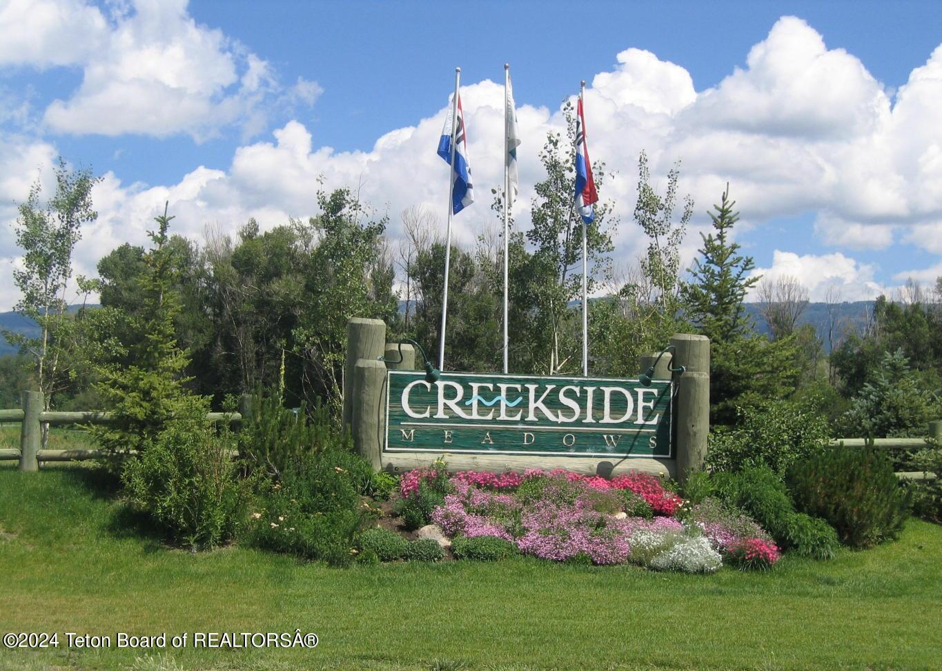 Welcome to Creekside Meadows