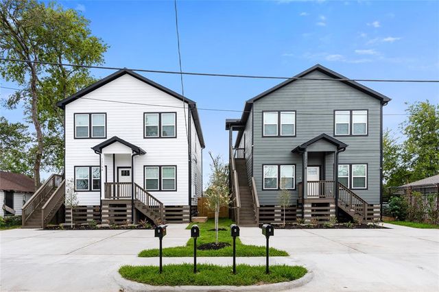 $525,000 | 1319 East 35th Street | Independence Heights